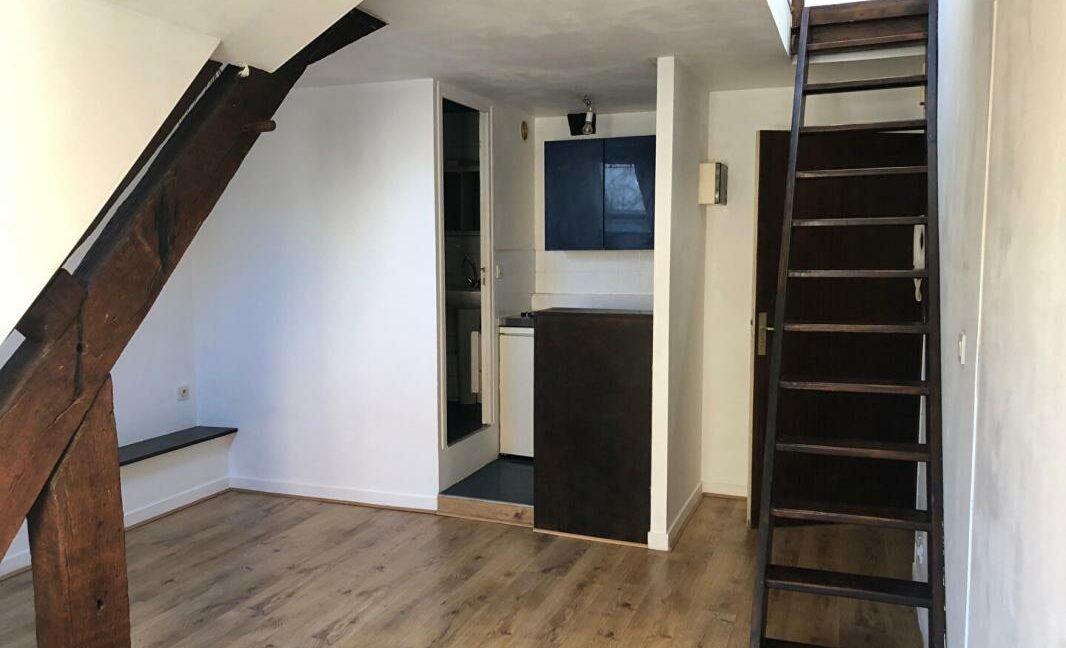 1NAT-05112025-024944