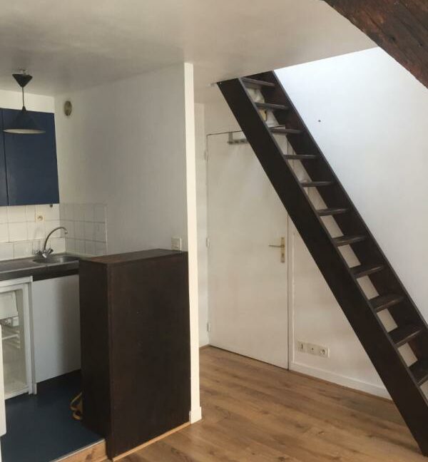 1NAT-05112025-024944-2