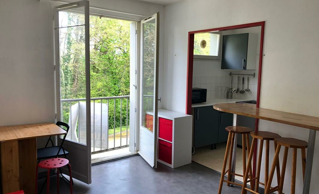 12PLA-21122025-014513-1