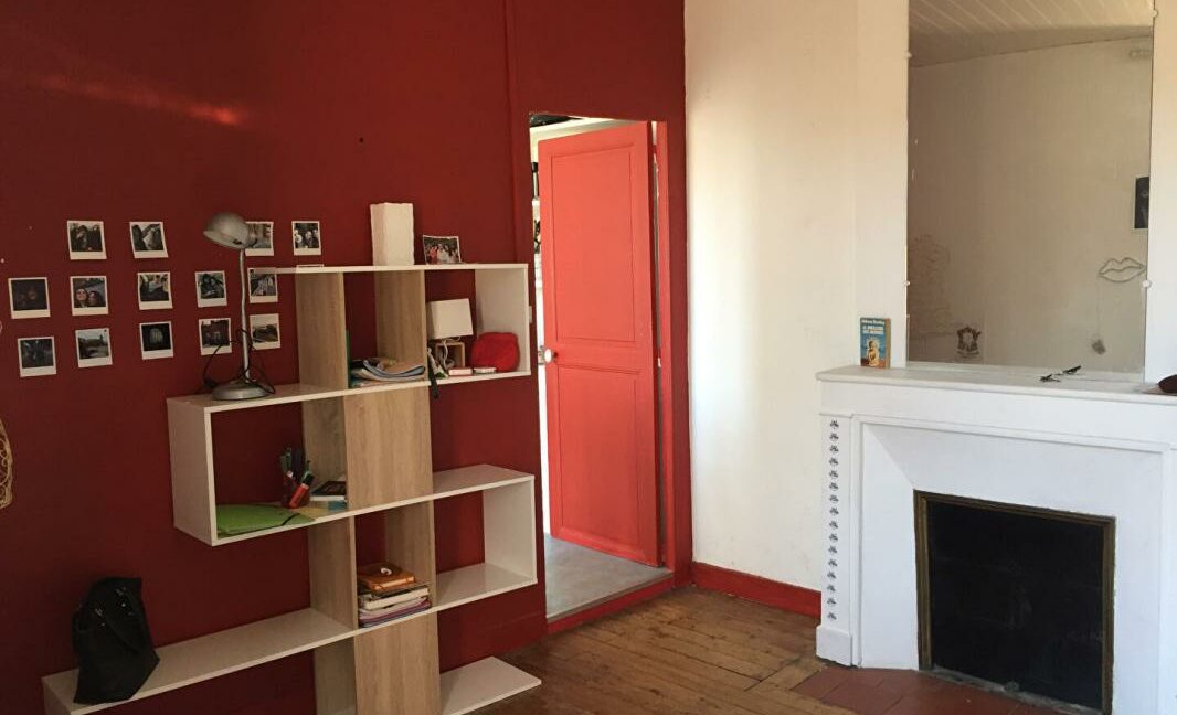 20LECH-06122025-014521-3