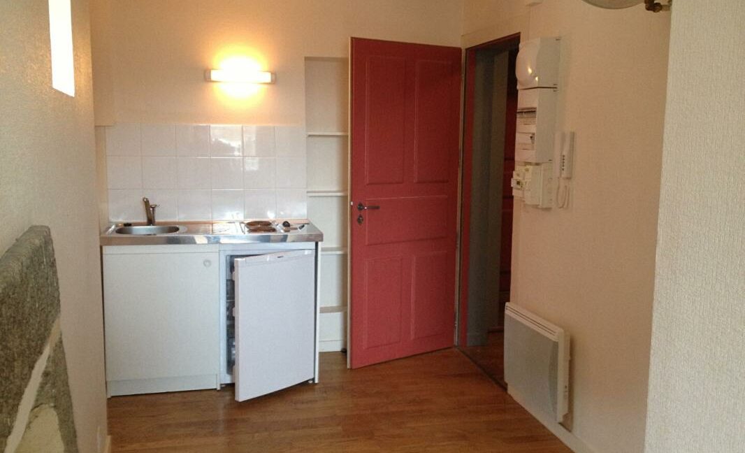 8MICH-05122025-014954