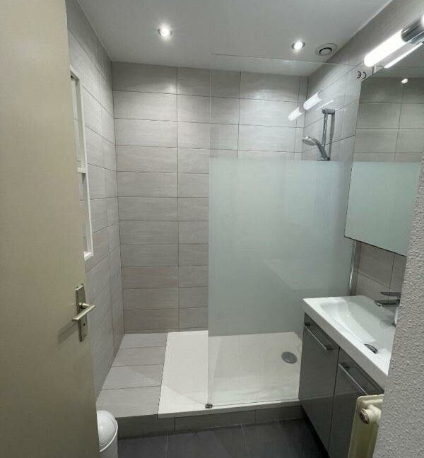 91DIN-19122025-014533-6