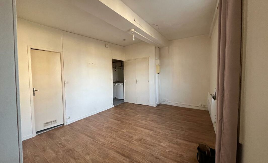 33AJH-24012026-023923-1