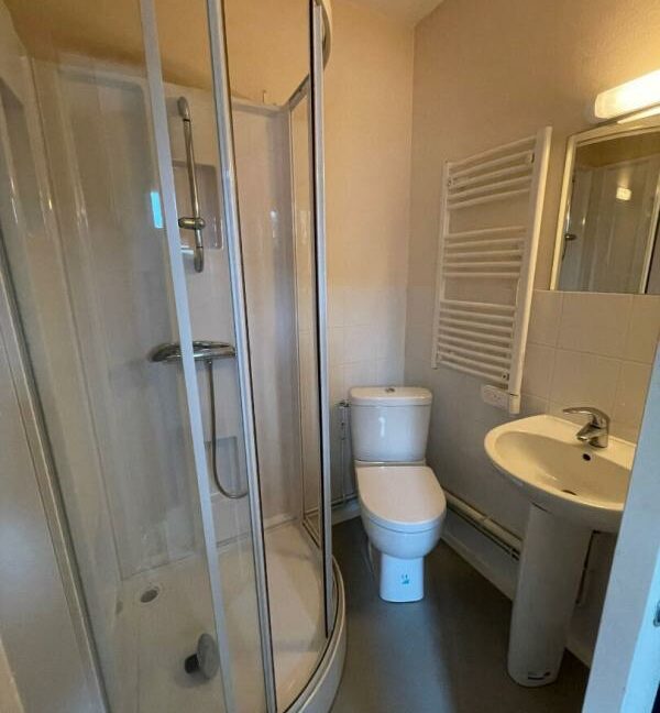 8MICH-17022026-174917-3