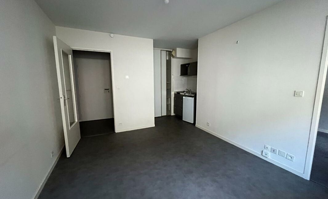 2PAIL-26032026-020701