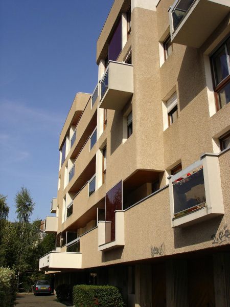 8LECOM-26032026-020701-4