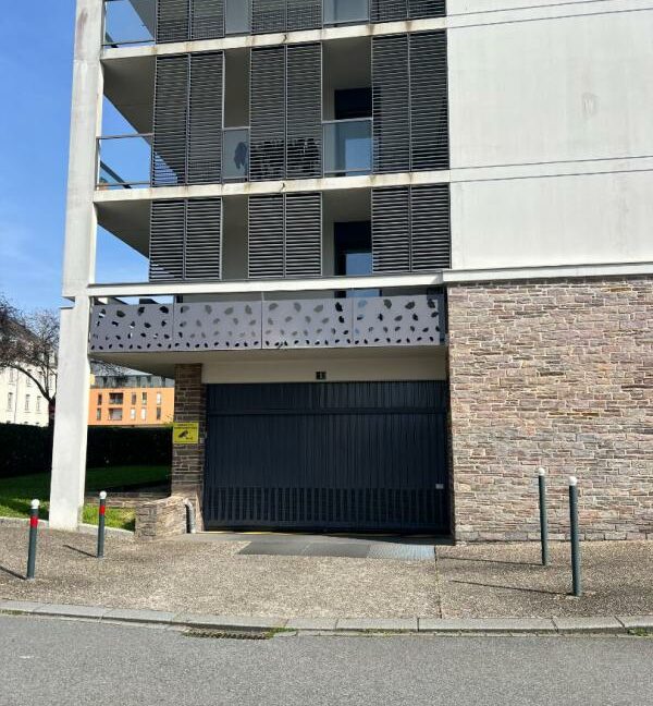 1BEAU-28042026-014943