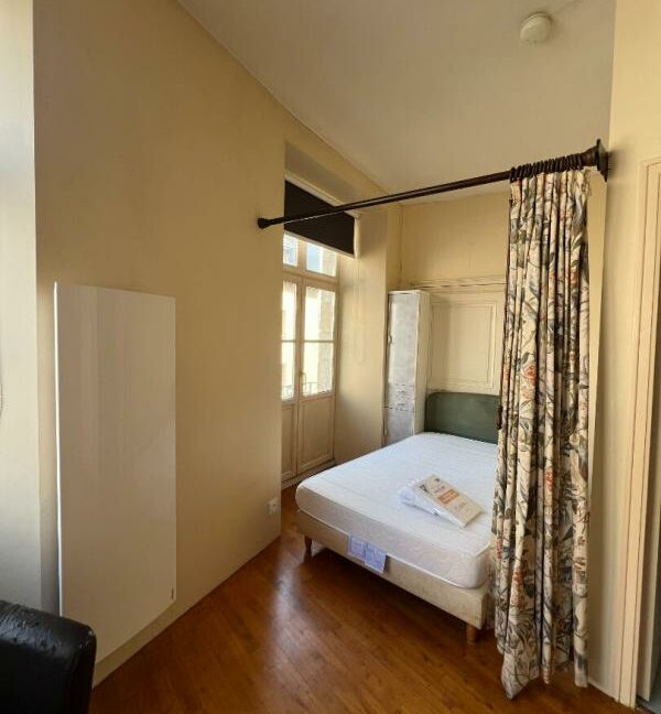 42VASS-08052026-015245-3